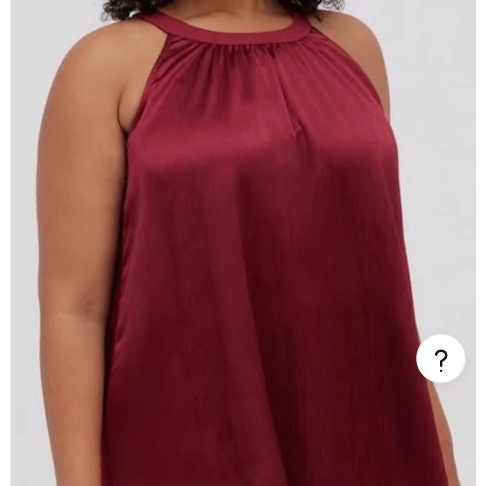 NWT Torrid Shiny Crinkle Gauze Goddess Neck Swing Tank Rumba Red